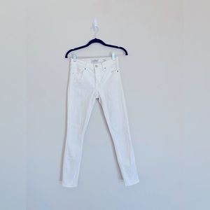 Lucky Brand // White Denim // Skinny Jeans // 00 or 24